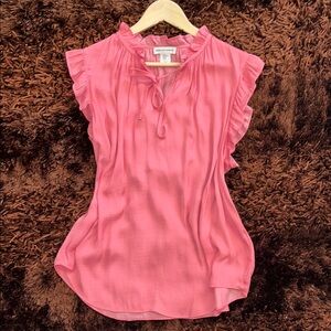 Cupcakes and Cashmere Pink Ruffled Top- Womens Sz XL